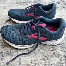 Brooks revel women for sale  WATERLOOVILLE