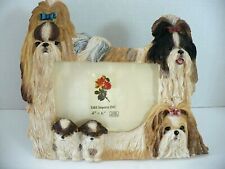 Moldura colecionável pintada à mão Shi Tzu Dogs 4 x 6 por Victoria Treasures comprar usado  Enviando para Brazil