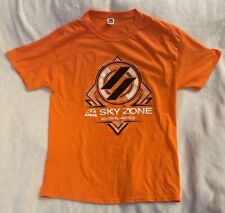 Camiseta Sky Zone Glow laranja grande L nova parque de trampolim comprar usado  Enviando para Brazil