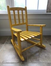 Usado, Cadeira de balanço infantil vintage levemente gasto madeira amarela ripas de madeira balancim comprar usado  Enviando para Brazil