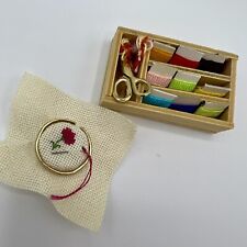 Kit de costura para casa de bonecas miniaturas acessórios bordados bordado bordado bordado escala 1:12 comprar usado  Enviando para Brazil