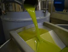 Olio extravergine oliva usato  Favara