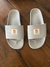Sandálias masculinas engraçadas personalizadas "Google Slides" tamanho 12-13 cinza comprar usado  Enviando para Brazil