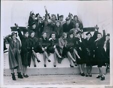 Foto esportiva 1939 Thirty Seven Ice Skating Stars Tour Ten American Cities 7X9 comprar usado  Enviando para Brazil