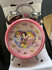 Despertador de quartzo rosa princesa Disney com caixa original porta bateria faltando, usado comprar usado  Enviando para Brazil