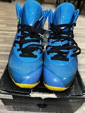 Nike Lebron 8 V/2 Entourage 2011 429676-401 Size 10.5 for sale  Shipping to South Africa