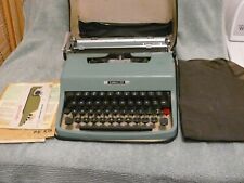 VINTAGE OLIVETTI UNDERWOOD LETTERA 32 TYPEWRITER MADE IN ITALY w/Case and Papers for sale  Shipping to South Africa