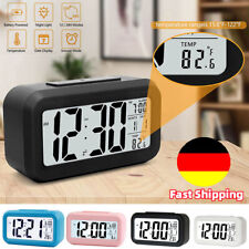 LED Wecker Digital Alarmwecker Uhr Kalender Beleuchtet Schlummerfunktion Alarm comprar usado  Enviando para Brazil