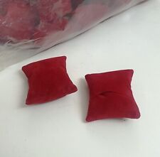 Blocco cuscini rossi usato  Italia