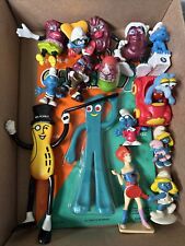 Lote misto de brinquedos vintage dos anos 80 14 peças Cal Raisin, Smurfs Me Peanut Gumby Tigra Muppet, usado comprar usado  Enviando para Brazil