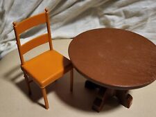 1973 Barbie Mattel mesa e cadeira redonda marrom plástico comprar usado  Enviando para Brazil