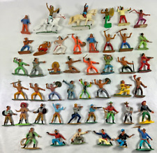 Personnages figurines plastique d'occasion  Cavaillon