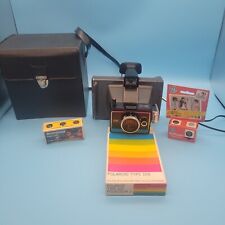 Cámara terrestre Polaroid Colorpack II vintage con película tipo 108, cubos de flash y estuche segunda mano  Embacar hacia Mexico