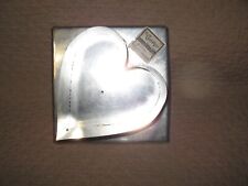 Molde vintage de metal plateado para hacer velas en forma de corazón 5x6x3" LIMPIO segunda mano  Embacar hacia Argentina