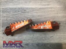 Ktm 125 footpegs for sale  LOUTH