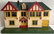 UNUSUAL VINTAGE WOODEN DOLL HOUSE IN TRIANG 62 STYLE, WORKING ELECTRICS for sale  Shipping to South Africa