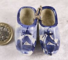 Delft small pair for sale  CAMELFORD