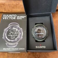 Reloj digital Suunto Vector caqui hecho en Finlandia enviado desde Japón. segunda mano  Embacar hacia Argentina