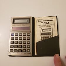 Calculadora de bolsillo solar Texas Instruments TI-1766 1981 vintage con estuche y manual segunda mano  Embacar hacia Mexico