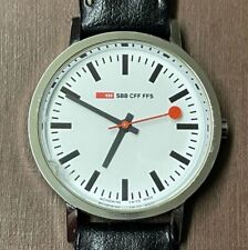 Relógio de pulso masculino vintage Mondaine M7606.209 design icônico oficial Swiss Railways comprar usado  Enviando para Brazil