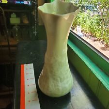 Usado, Vintage Crystaline Glaze studio art pottery vase, white to crystal ruffled top segunda mano  Embacar hacia Argentina