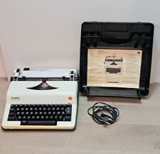 Machine écrire ancienne d'occasion  Aulnay-sous-Bois