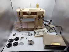 Máquina de coser Singer 401A excelente funcionamiento vintage con cámaras y accesorios segunda mano  Embacar hacia Argentina