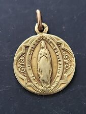 Médaille religieuse vierge d'occasion  Villejuif