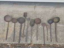 K503- Lote antigo de ferramentas de cozinha rudimentares - Conchas, etc - Algum ferro forjado comprar usado  Enviando para Brazil