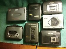 LOTE DE 7 PIEZAS SONY WALKMAN AIWA PANASONIC RCA DE COLECCIÓN O REPARACIÓN SIN PROBAR segunda mano  Embacar hacia Argentina