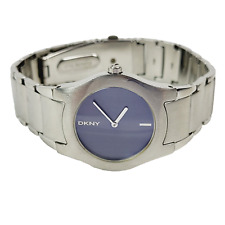 Relógio DKNY NY-3054 DKNY quartzo todo em aço inoxidável serve para 8", funcionando comprar usado  Enviando para Brazil