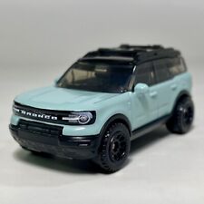 Ford Bronco Sport 2022 modelo diorama diecast azul claro escala 1:64 segunda mano  Embacar hacia Argentina