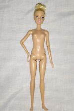 Barbie ginnasta snodata usato  Pomezia