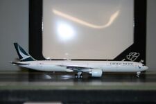 BT400/Aviation400 1:400 Cathay Pacific Boeing 777-300ER B-KQQ (BT400-777-3-002) segunda mano  Embacar hacia Argentina