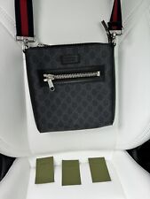 Bolsa tiracolo Gucci masculina média carteiro preta Supreme comprar usado  Enviando para Brazil