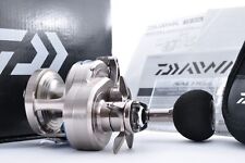 Daiwa saltiga 10hl usato  Spedire a Italy