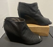 Usado, Botas femininas NINE WEST Blaze tamanho 7 couro preto biqueira aberta tornozelo bota comprar usado  Enviando para Brazil