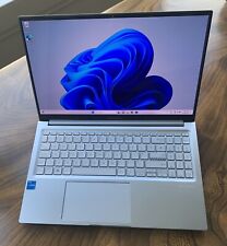 Asus laptop vivobook for sale  MACDUFF