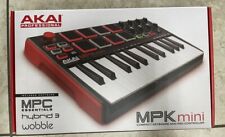 TECLADO COMPACTO AKAI PROFESIONAL MPK MINI MKII, CONTROLADOR DE ALMOHADILLA (CP3004993) segunda mano  Embacar hacia Argentina