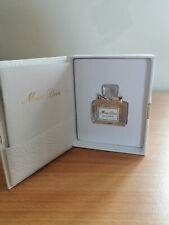 Coffret miniature parfum d'occasion  Saint-Gildas-des-Bois