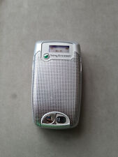Sony Ericsson Z600 - srebrny (odblokowany ) telefon komórkowy w bardzo dobrym stanie na sprzedaż  Wysyłka do Poland