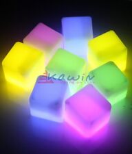 Cubetti ghiaccio luminosi for sale  Shipping to Ireland