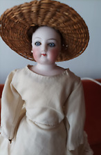 Ravissante petite poupée d'occasion  Montbrison