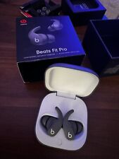 Usado, Fones de ouvido intra-auriculares Beats by Dr. Dre Fit Pro True Wireless cancelamento de ruído cinza sálvia comprar usado  Enviando para Brazil