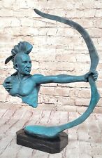 Escultura de bronze genuína guerreiro indiano moicano obra de arte ocidental comprar usado  Enviando para Brazil