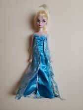 2015 Disney Store Clásico Muñeca ELSA Figura Congelada Reina Princesa Vestido Azul segunda mano  Embacar hacia Argentina