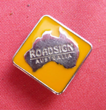 Pins pin roadsign d'occasion  France