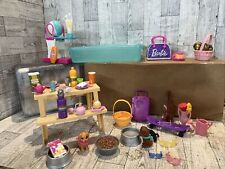 Lote Barbie Skipper 46 peças comida skate cães piquenique mesa piscina violino comprar usado  Enviando para Brazil