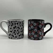 Conjunto Mickey & Minnie Mouse xícara de café emoji padrão rosto caneca preta e branca 14 oz, usado comprar usado  Enviando para Brazil