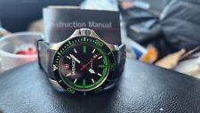 Relógio de mergulho Wenger Sea Force fabricado na Suíça mostrador verde pulseira de silicone preta, 43,5 mm, usado comprar usado  Enviando para Brazil
